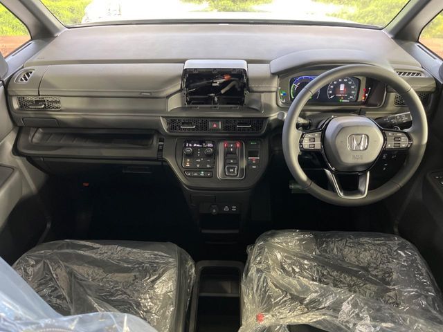 STEPWAGON e:HEV SPADA