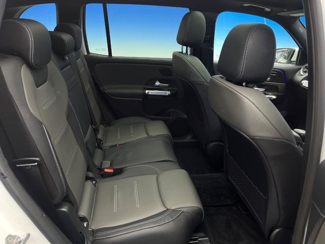 MERCEDES BENZ GLB