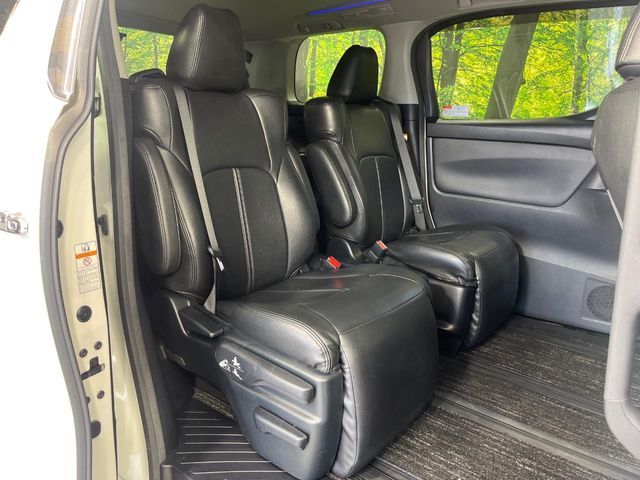 VELLFIRE  HYBRID 4WD
