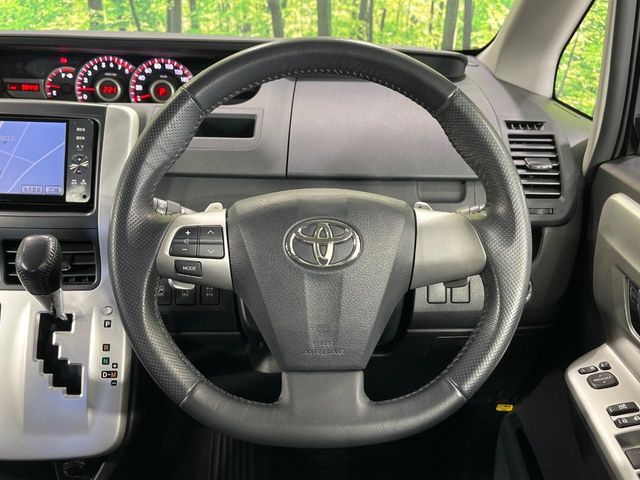 VOXY 4WD