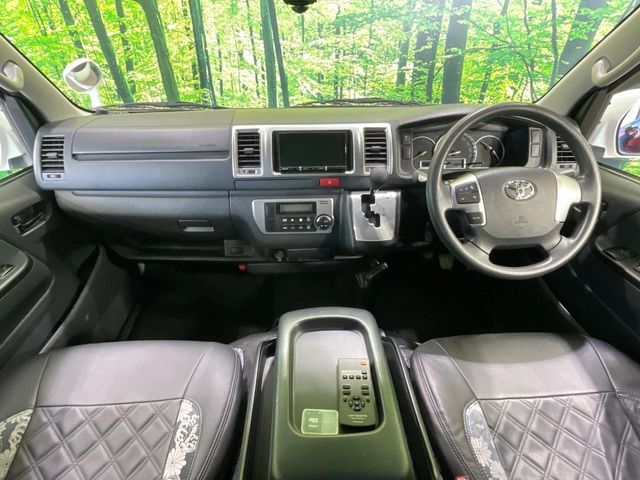 HIACE van 2WD