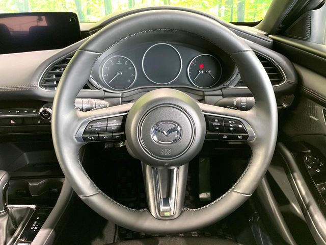 MAZDA3 FASTBACK