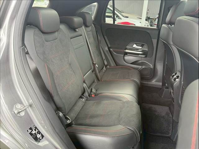 MERCEDES BENZ GLA class