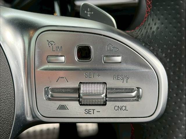 MERCEDES BENZ GLA class