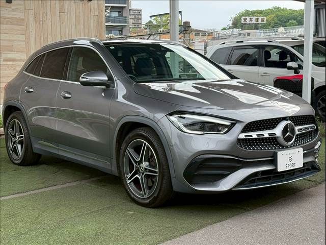 MERCEDES BENZ GLA class