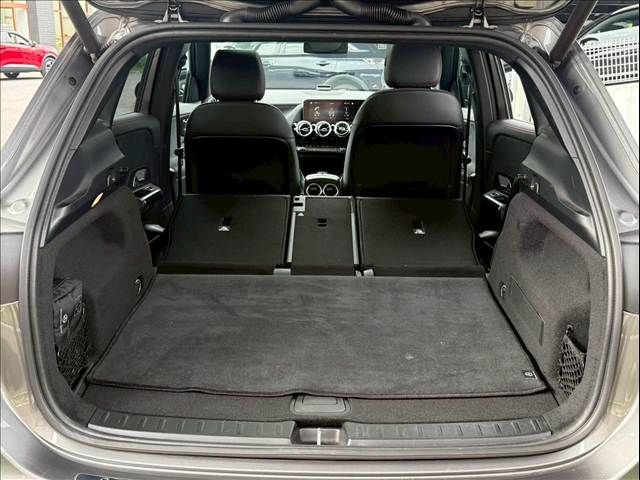 MERCEDES BENZ GLA class