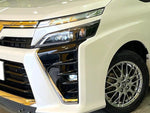 VOXY HYBRID