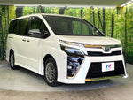 VOXY HYBRID