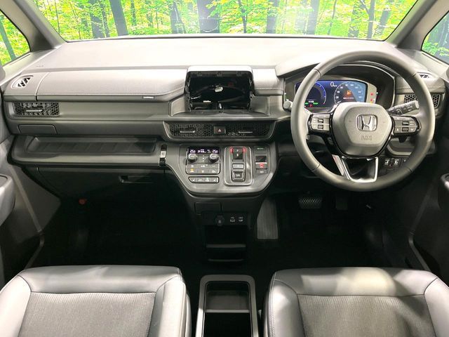 STEPWAGON e:HEV SPADA