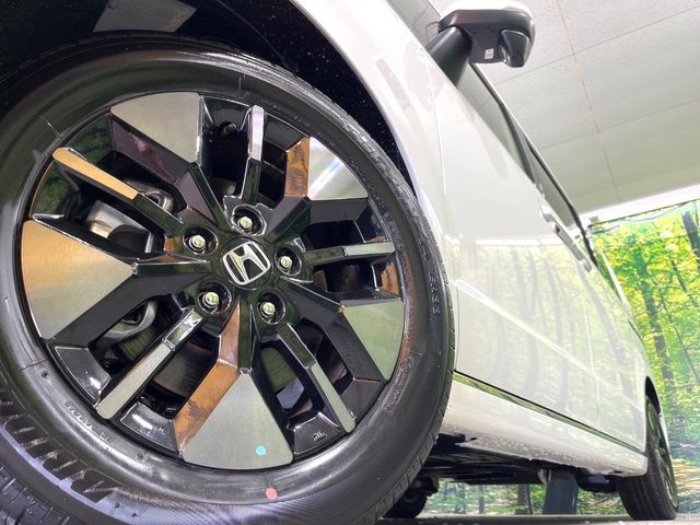 STEPWAGON e:HEV SPADA