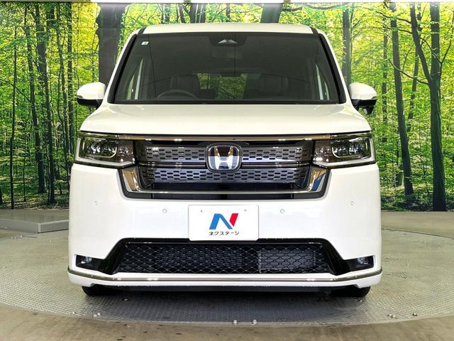 STEPWAGON e:HEV SPADA