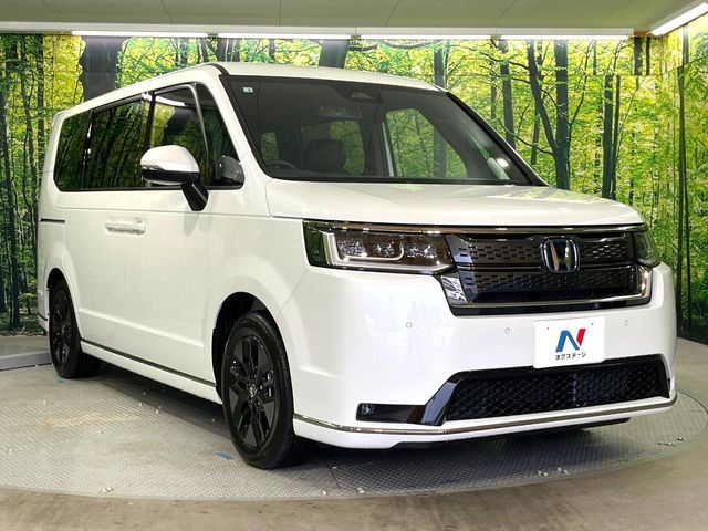 STEPWAGON e:HEV SPADA
