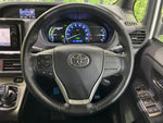 VOXY HYBRID