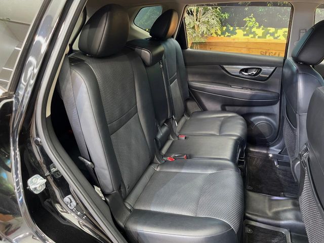 X-TRAIL 4WD