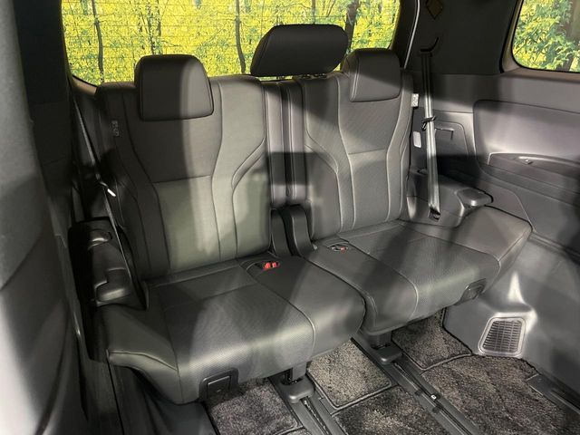 ALPHARD hybrid