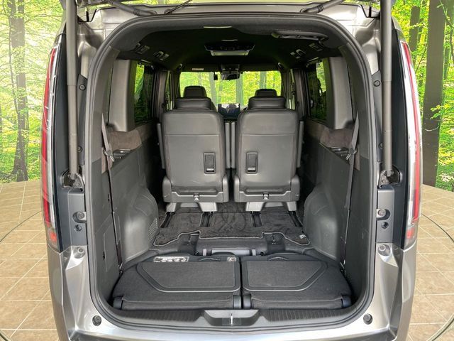 STEPWAGON e:HEV SPADA