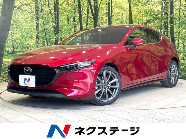 MAZDA3 FASTBACK