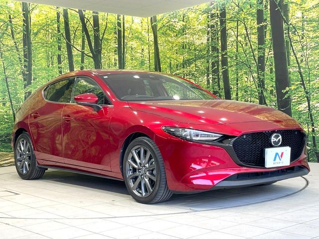 MAZDA3 FASTBACK
