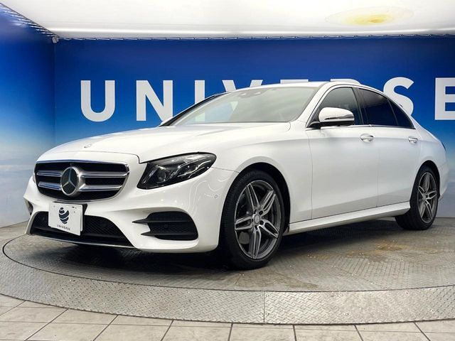 MERCEDES BENZ E class sedan