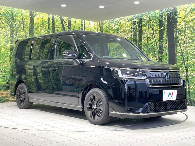 STEPWAGON e:HEV SPADA