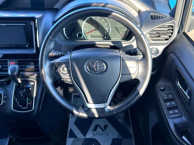 VOXY 4WD
