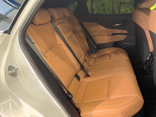 CROWN SPORT