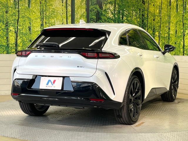 CROWN SPORT