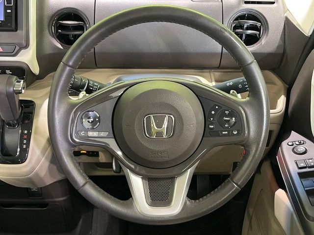 N BOX 4WD
