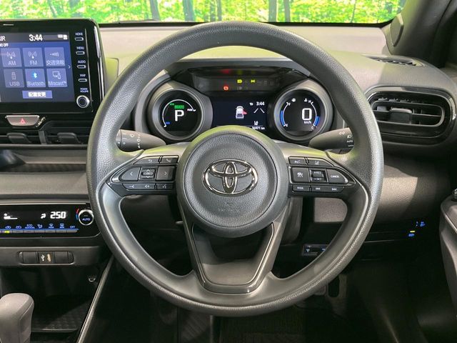 YARIS HYBRID