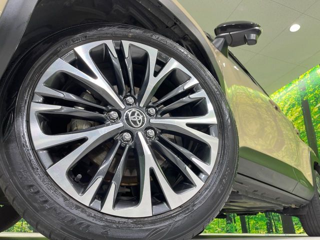 YARIS CROSS HYBRID