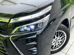 VOXY HYBRID