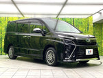 VOXY HYBRID