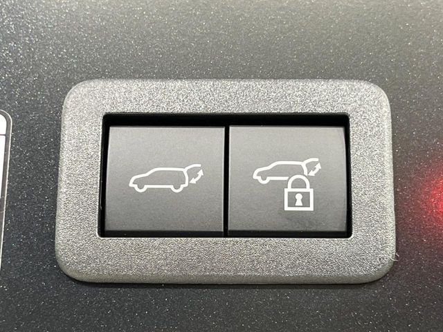COROLLA CROSS HYBRID