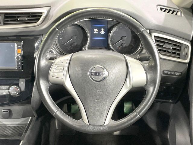X-TRAIL 2WD
