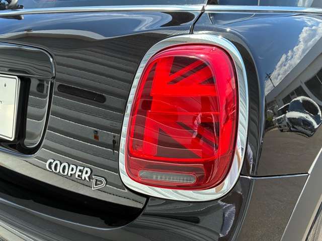 MINI COOPER D 5DOOR