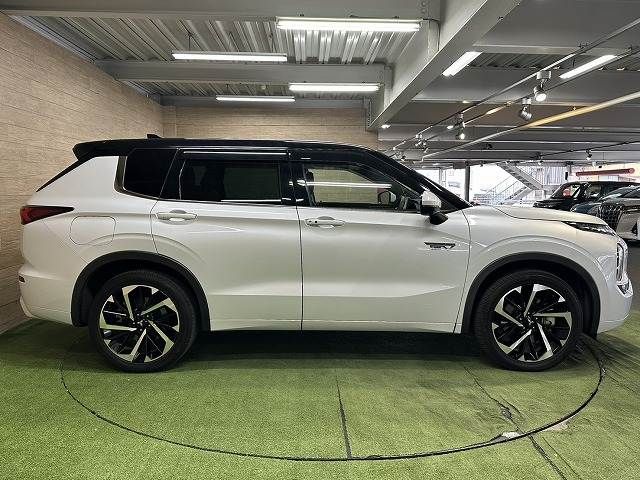 OUTLANDER PHEV