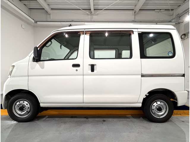 SAMBAR van 4WD