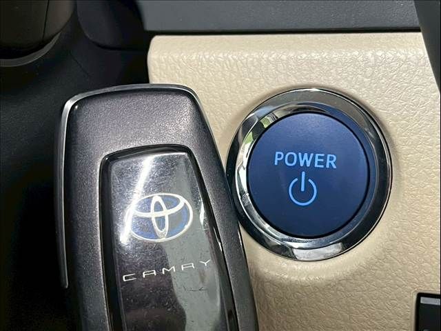 CAMRY HYBRID