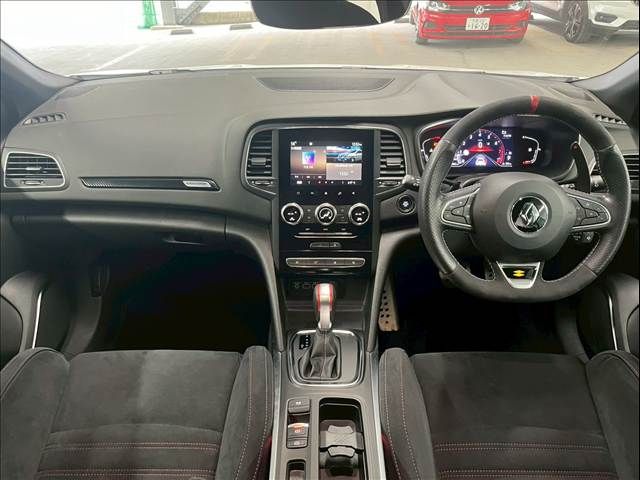 RENAULT MEGANE hatchback