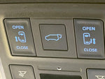 VOXY HYBRID