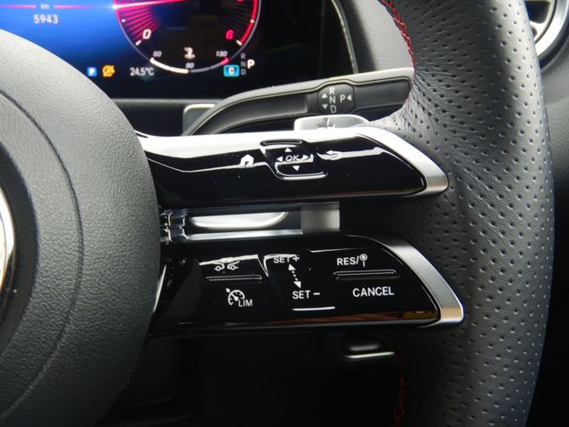 MERCEDES BENZ GLB