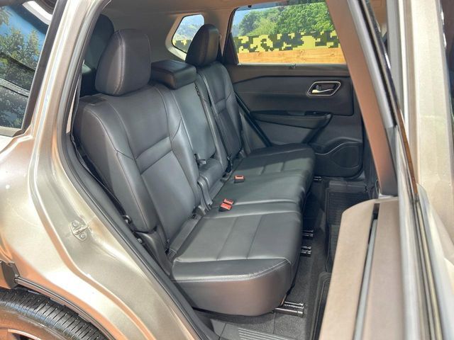 X-TRAIL HYBRID 4WD