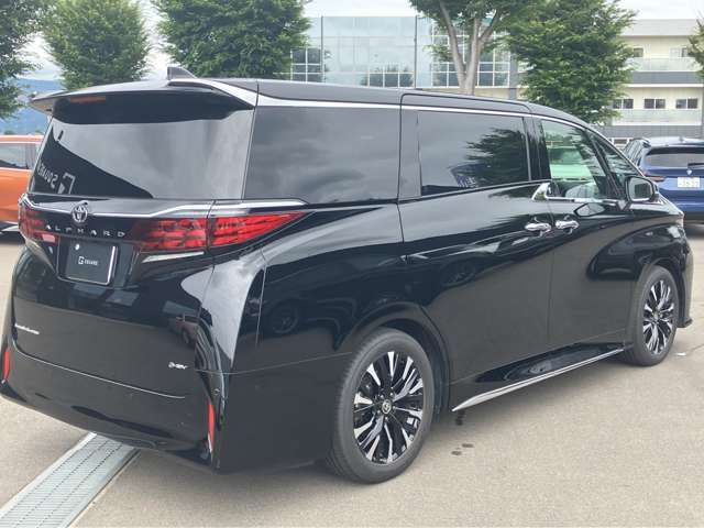 ALPHARD hybrid