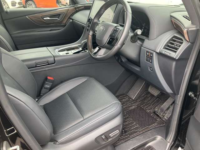 ALPHARD hybrid