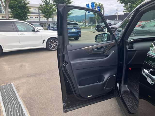 ALPHARD hybrid