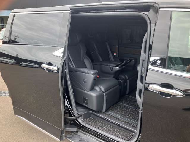 ALPHARD hybrid