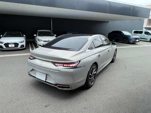CITROEN DS9
