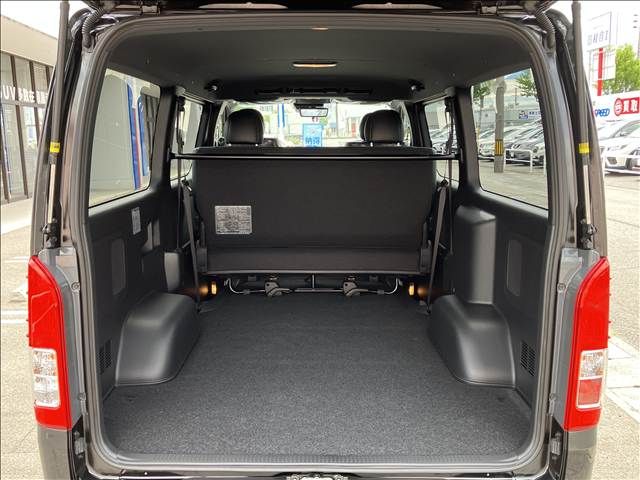 HIACE van 4WD