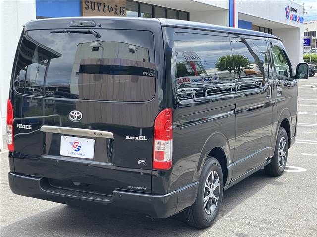 HIACE van 4WD
