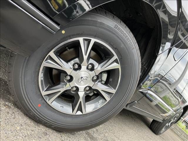 HIACE van 4WD
